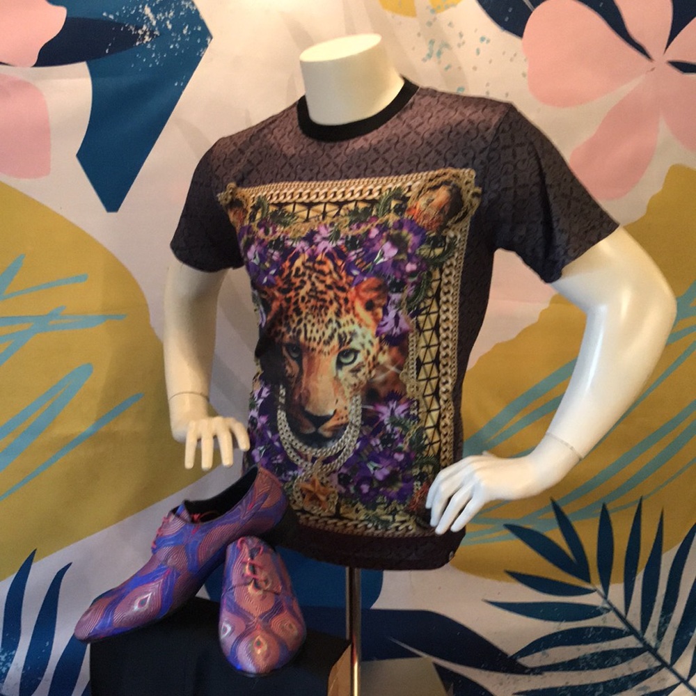 Tiger print tee - Picture 11 of 17